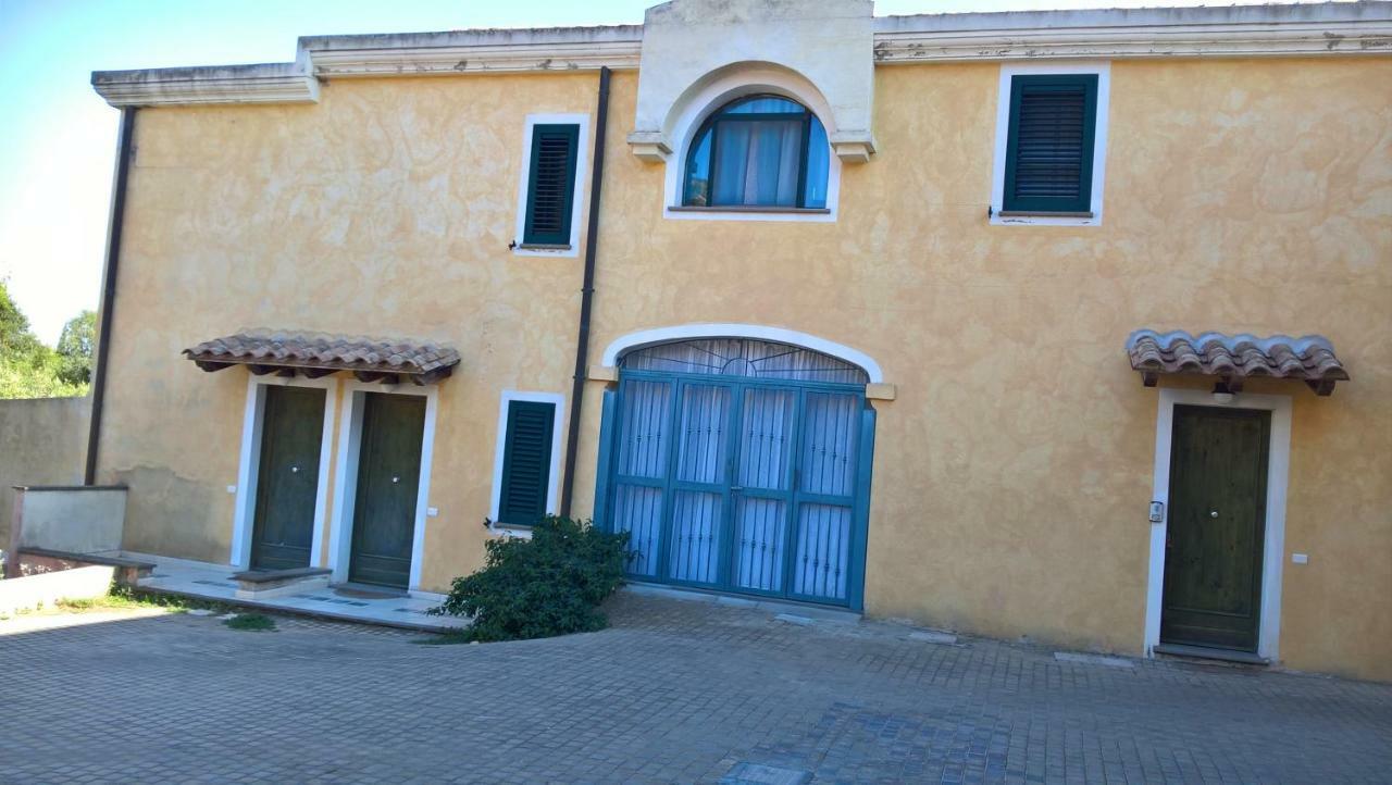 La Casa Nel Borgo Vila Chia Exterior foto